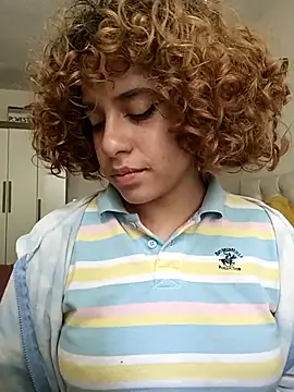 Snapshot of EmmaMelissa0521 chatting on 17, 3, 2025 EmmaMelissa0521 online show from 17, 3, 2025