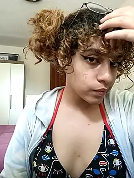 Snapshot of EmmaMelissa0521 chatting on 21, 3, 2025 EmmaMelissa0521 online show from 21, 3, 2025