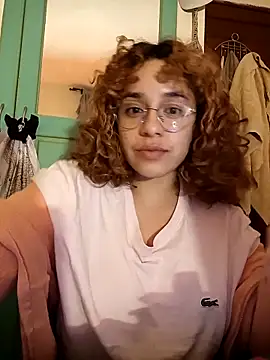 Snapshot of EmmaMelissa0521 chatting on 12, 9, 2025 EmmaMelissa0521 online show from 12, 9, 2025