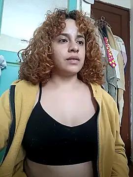 Snapshot of EmmaMelissa0521 chatting on 24, 9, 2025 EmmaMelissa0521 online show from 24, 9, 2025