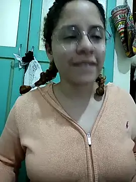 Snapshot of EmmaMelissa0521 chatting on 30, 9, 2025 EmmaMelissa0521 online show from 30, 9, 2025