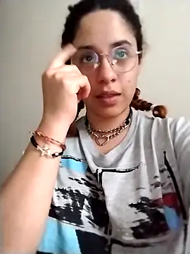 Snapshot of EmmaMelissa0521 chatting on 1, 11, 2025 EmmaMelissa0521 online show from 1, 11, 2025