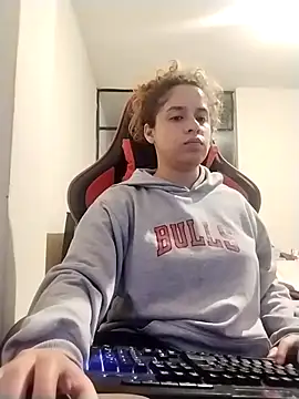 EmmaMelissa0521 online show from 27, 3, 2026