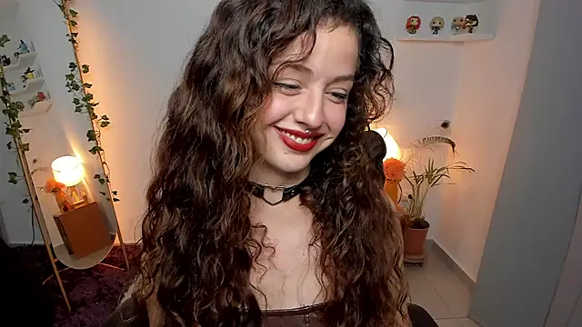 Snapshot of Cassandra_Caiin chatting on 7, 7, 2026 Cassandra Caiin online show from 7, 7, 2026