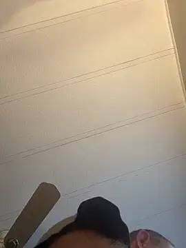 smokeymt420 online show from 4, 12, 2025