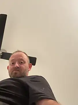 Snapshot of smokeymt420 chatting on 18, 6, 2026 smokeymt420 online show from 18, 6, 2026