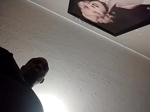 Makeyoucumallover online show from 2, 12, 2025