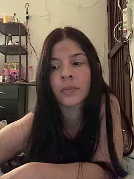 Estefani 32 online show from 16, 5, 2026