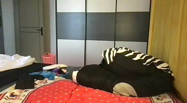 choco petite online show from 14, 3, 2025