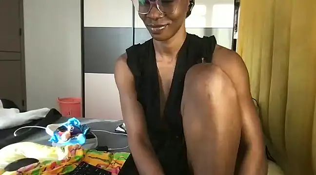 choco petite online show from 17, 3, 2025