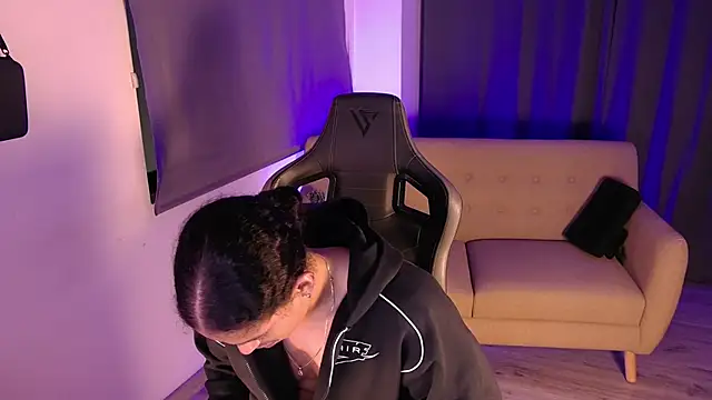 Liam V online show from 6, 3, 2026