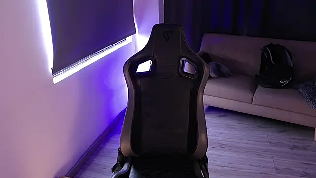 Snapshot of Liam_V chatting on 29, 6, 2026 Liam V online show from 29, 6, 2026