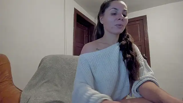 Snapshot of EasyAcee chatting on 14, 10, 2025 EasyAcee online show from 14, 10, 2025