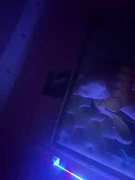 Flossy Vettie online show from 10, 3, 2025