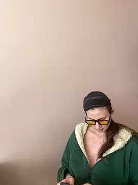 Flossy Vettie online show from 18, 4, 2026