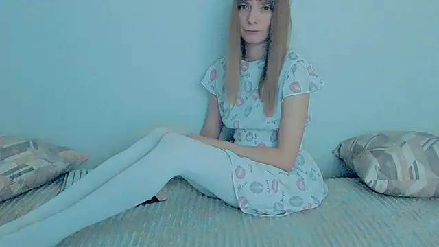 YourCaramel online show from 4, 11, 2025