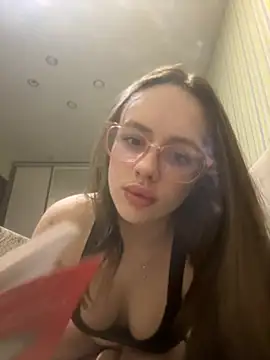 Lisaaan online show from 11, 1, 2026