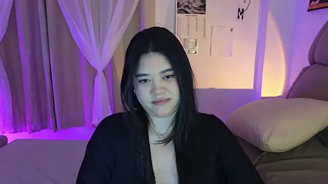 Snapshot of feluriana chatting on 25, 4, 2026 feluriana online show from 25, 4, 2026