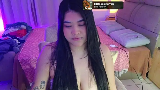 Snapshot of feluriana chatting on 19, 5, 2026 feluriana online show from 19, 5, 2026