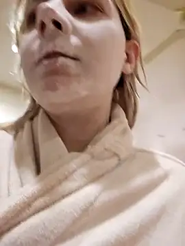 Snapshot of ScarletCallings420 chatting on 18, 2, 2025 ScarletCallings420 online show from 18, 2, 2025