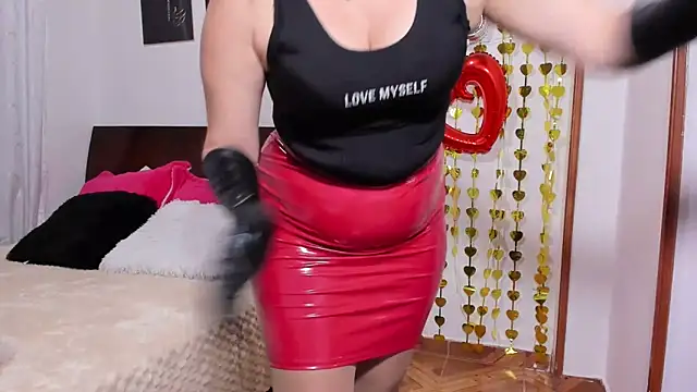 taylorhot70 online show from 29, 4, 2026