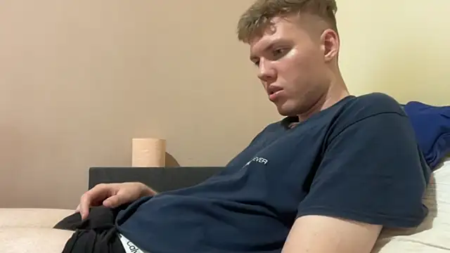 sexybooii6968 online show from 13, 9, 2025