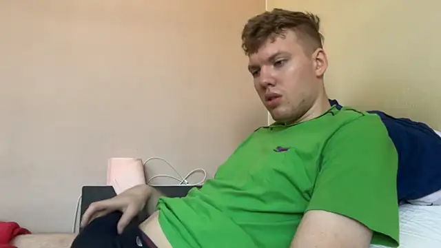 sexybooii6968 online show from 17, 9, 2025