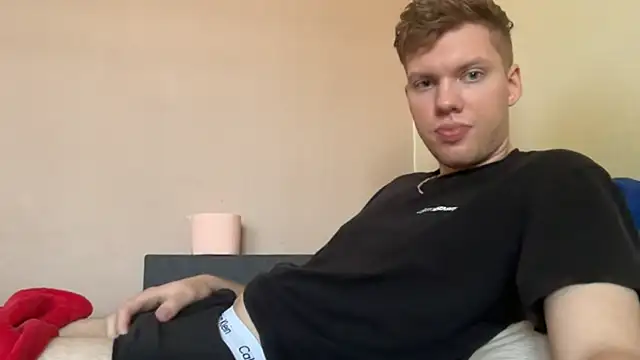 sexybooii6968 online show from 23, 9, 2025