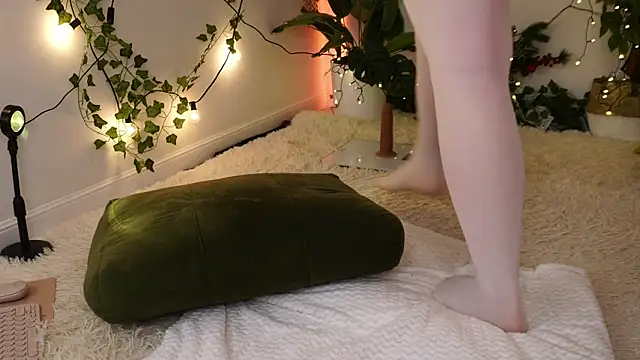 Snapshot of ScarletBlaze chatting on 14, 3, 2025 ScarletBlaze online show from 14, 3, 2025