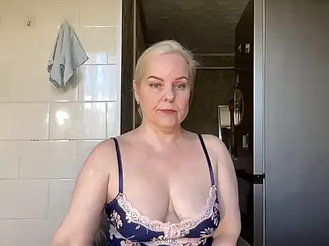 Snapshot of milaja chatting on 26, 4, 2026 milaja online show from 26, 4, 2026