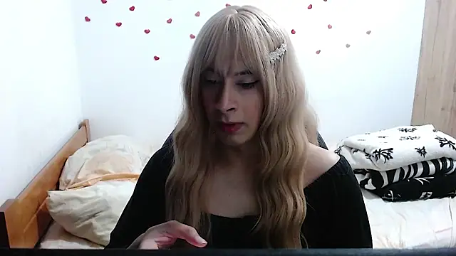 OriannaDomenechi online show from 4, 1, 2025