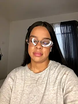 trianawhite online show from 3, 12, 2025