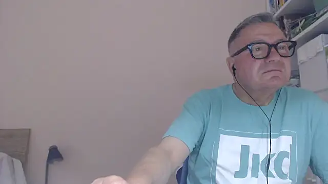 YOU6me online show from 6, 7, 2026