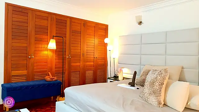 lissetlong69 online show from 7, 1, 2026