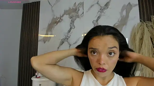 hannahill69 online show from 3, 6, 2026
