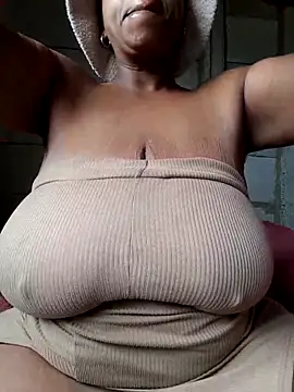 winterqueenx online show from 16, 11, 2025