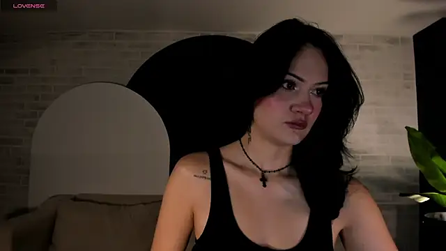 Snapshot of AnaDurant chatting on 18, 10, 2025 AnaDurant online show from 18, 10, 2025