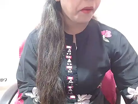 LovingPihu online show from 14, 2, 2025