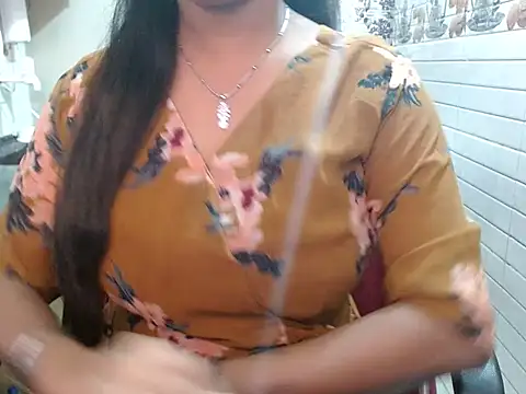 LovingPihu online show from 21, 3, 2026