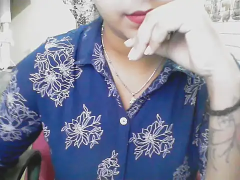 Snapshot of LovingPihu chatting on 14, 6, 2026 LovingPihu online show from 14, 6, 2026