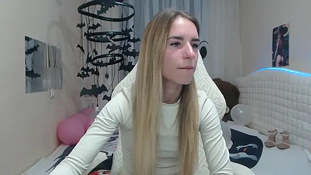DeboraHorny online show from 17, 10, 2025