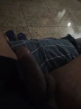 Snapshot of vini4016 chatting on 10, 10, 2025 vini4016 online show from 10, 10, 2025