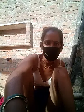 Snapshot of Mohni_Das chatting on 2, 5, 2026 Mohni Das online show from 2, 5, 2026