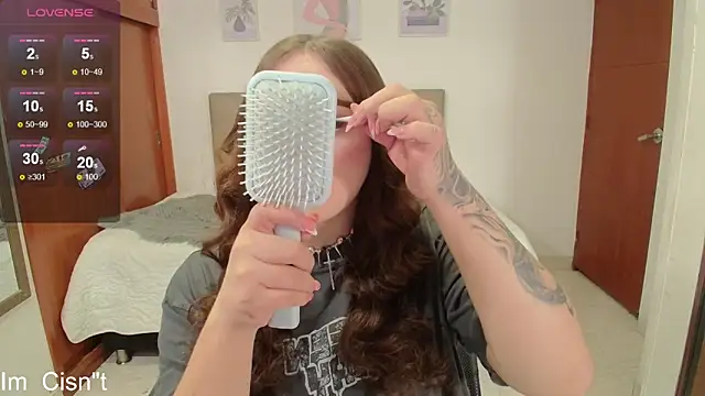 Miley Baker online show from 8, 2, 2025