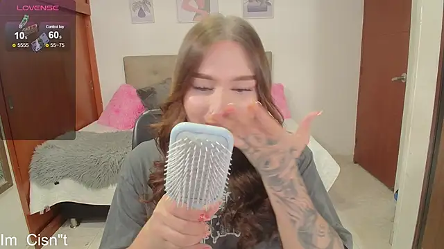 Miley Baker online show from 3, 3, 2025