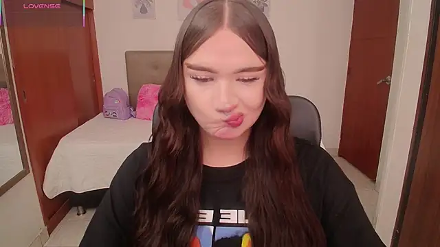 Miley Baker online show from 3, 2, 2026