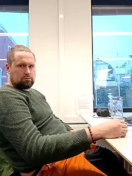 Snapshot of Tj1sen chatting on 8, 1, 2025 Tj1sen online show from 8, 1, 2025