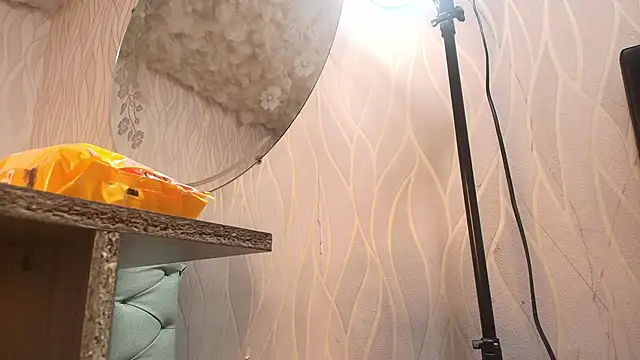 lay navas online show from 22, 3, 2025