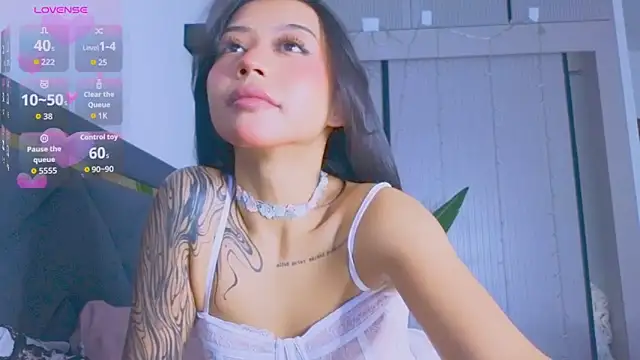 Snapshot of Mia_Tin chatting on 6, 2, 2026 Mia Tin online show from 6, 2, 2026