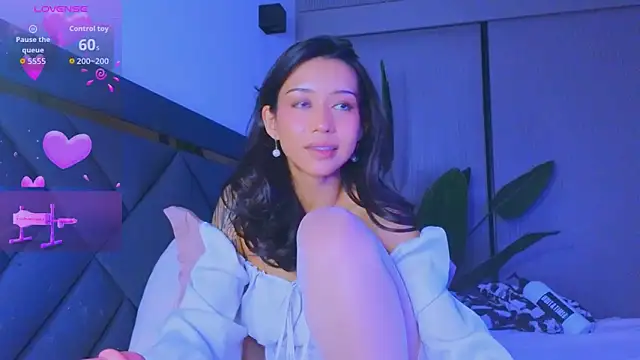 Mia Tin online show from 8, 3, 2026